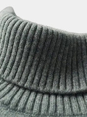 100% Merino Wool Turtleneck Sweater - Vailor & Veil