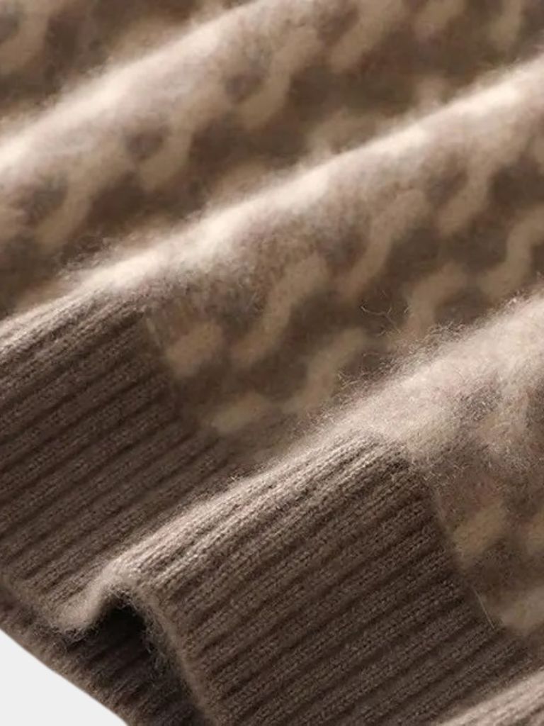 100% Wool Geometric Crew Neck Pullover Sweater - Vailor & Veil