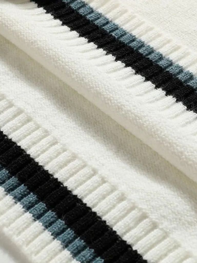 Classic V-Neck Sweater - Vailor & Veil