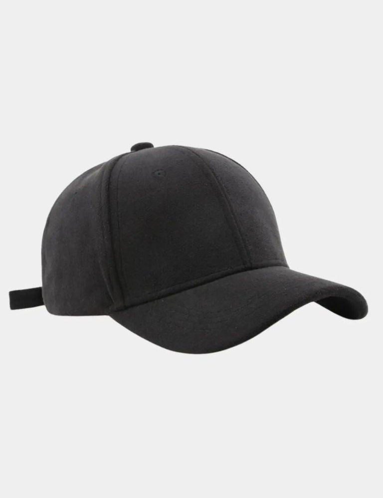 Elegant Cashmere Cap - Vailor & Veil