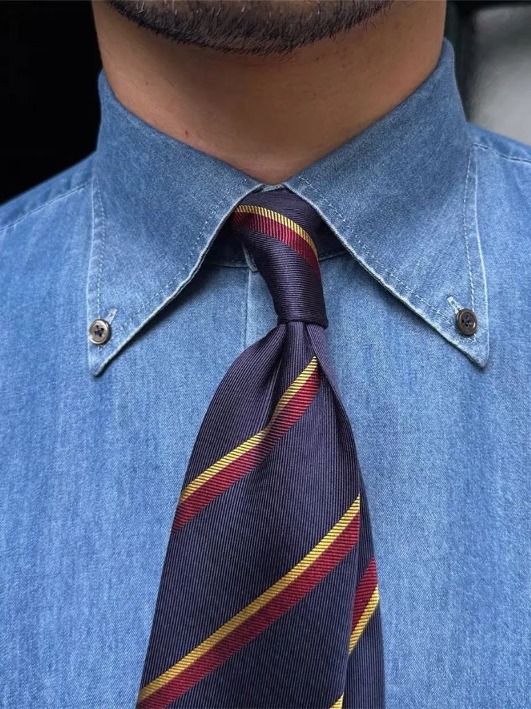 Elegant Denim Shirt - Vailor & Veil