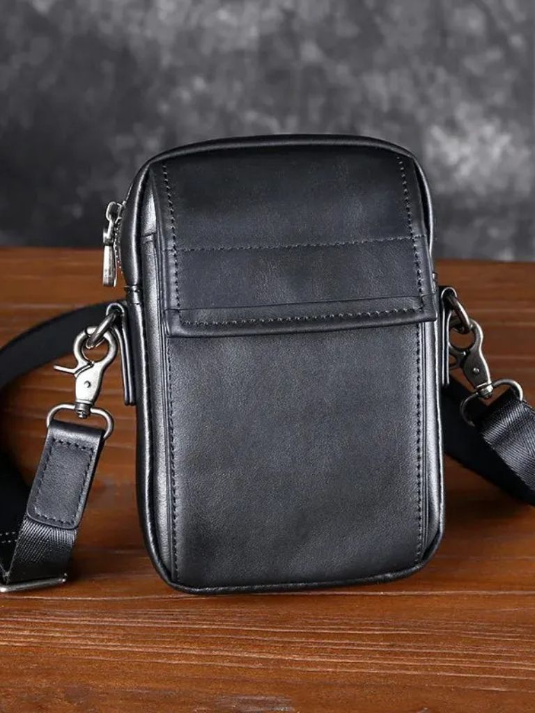 Essential Small Leather Shoulder Bag -  Vailor & Veil
