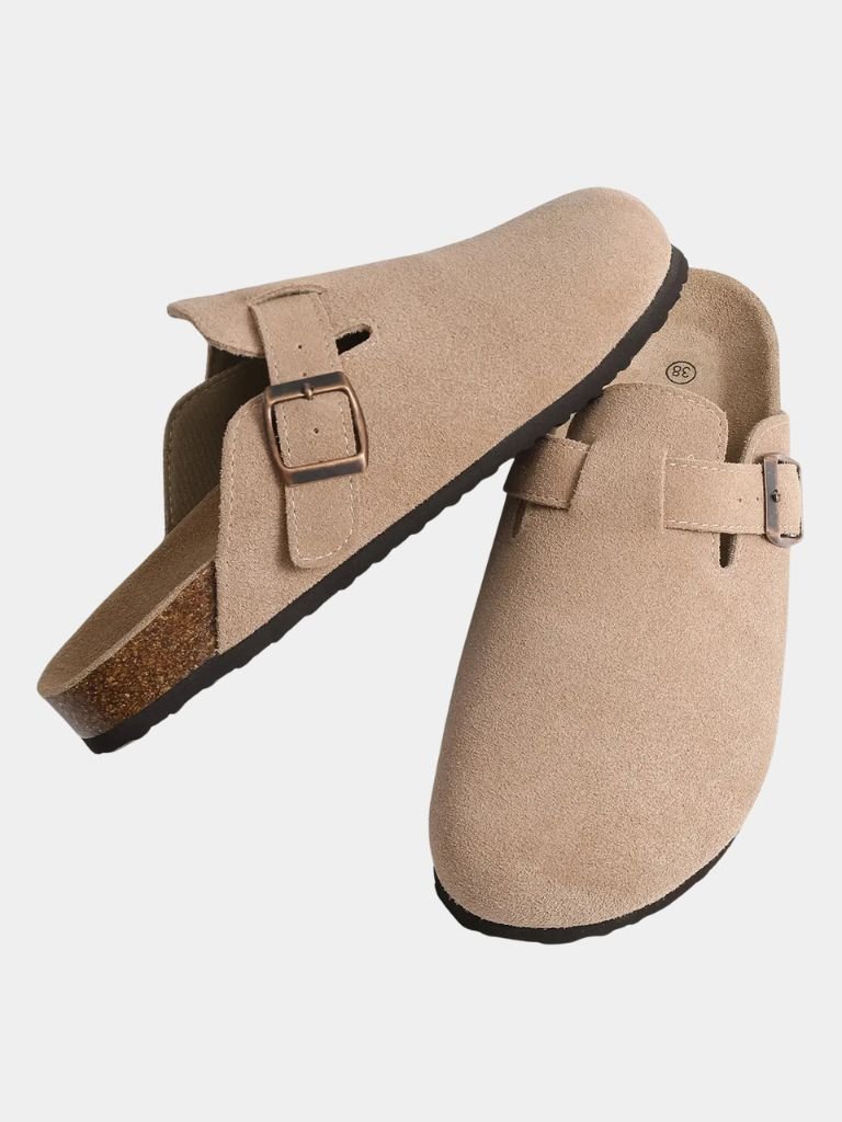 Essential Suede Clogs - Vailor & Veil
