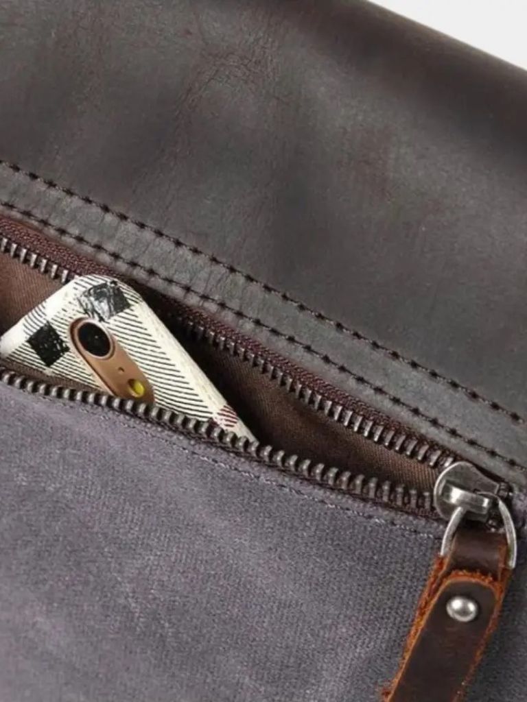 Windsor Messenger Shoulder Bag - Vailor & Veil